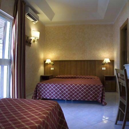 Hotel Salaria Roma Exterior foto