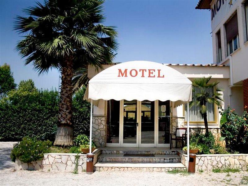 Hotel Salaria Roma Exterior foto
